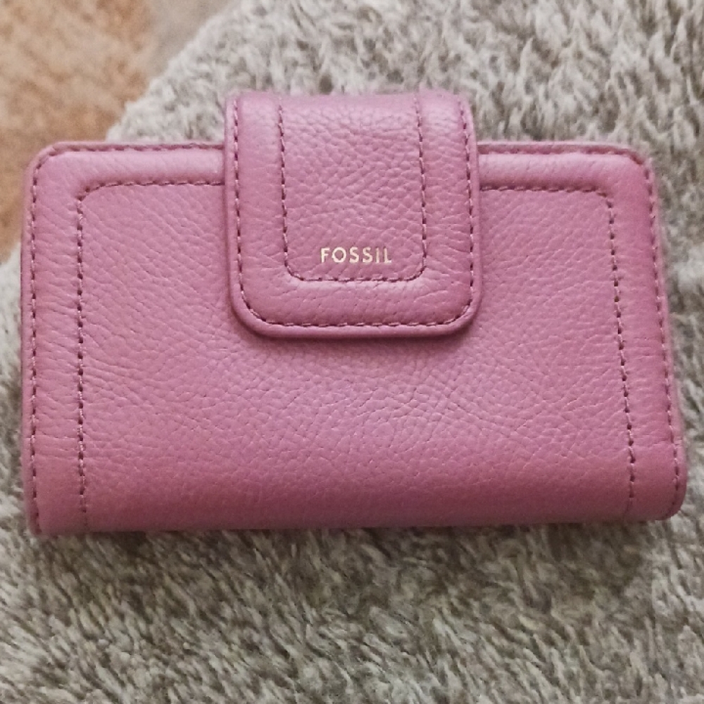 Fossil Pink Leather Wallet